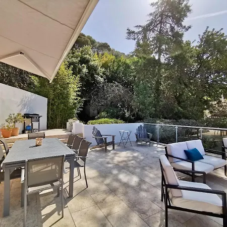 Villa Rose By Guys Nice